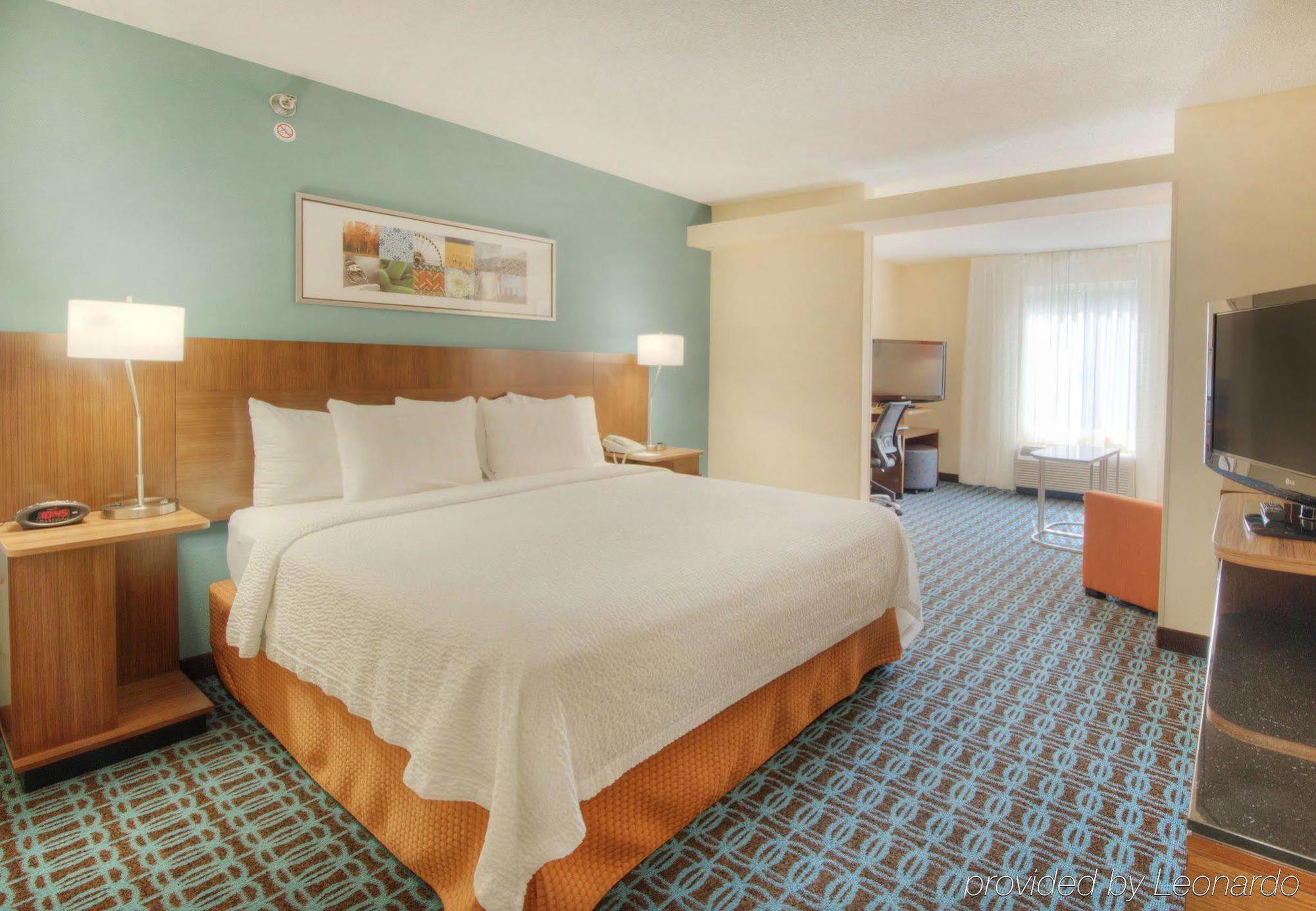 Fairfield Inn&Suites Raleigh Crabtree Valley Exterior foto